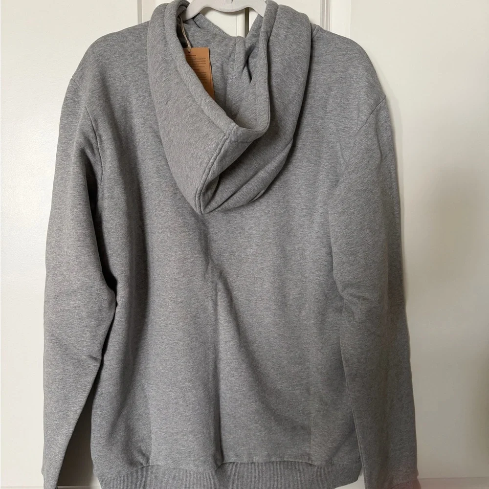 BNWT Fjallraven Gray Hoodie with Red Logo - Picture 2 of 4